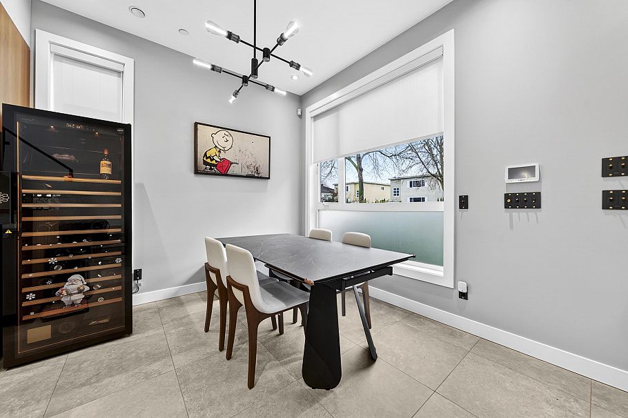 969 W 18th Avenue Vancouver, BC - 9