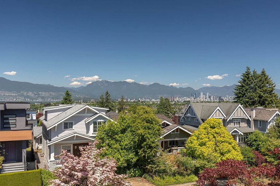 2886 W 29th Avenue Vancouver, BC - 17