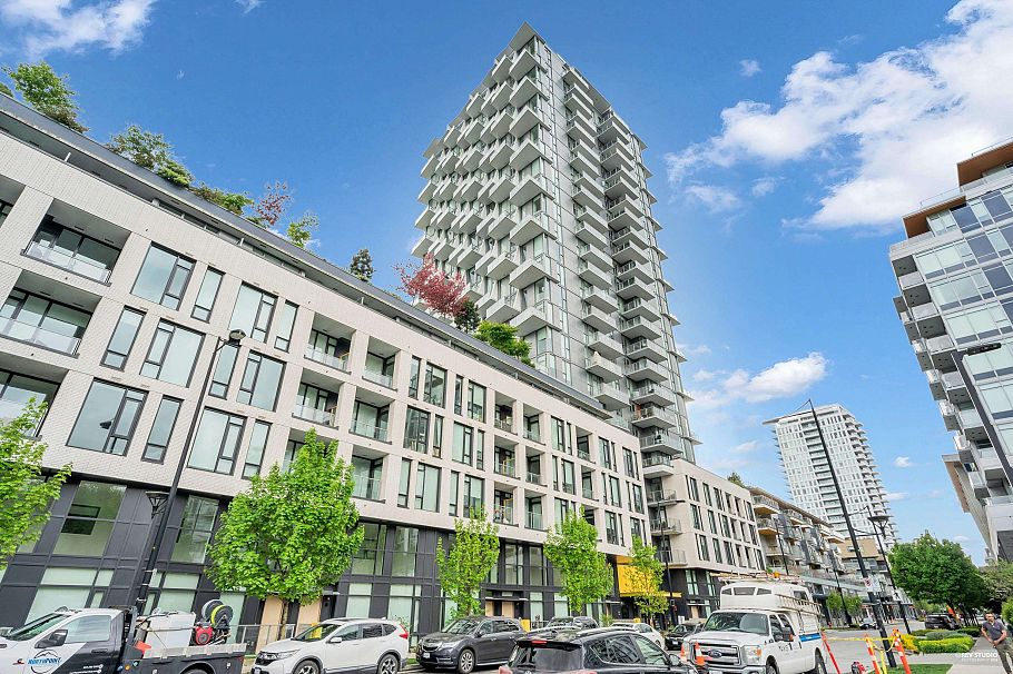 2406 3538 Sawmill Crescent Vancouver, BC - 1