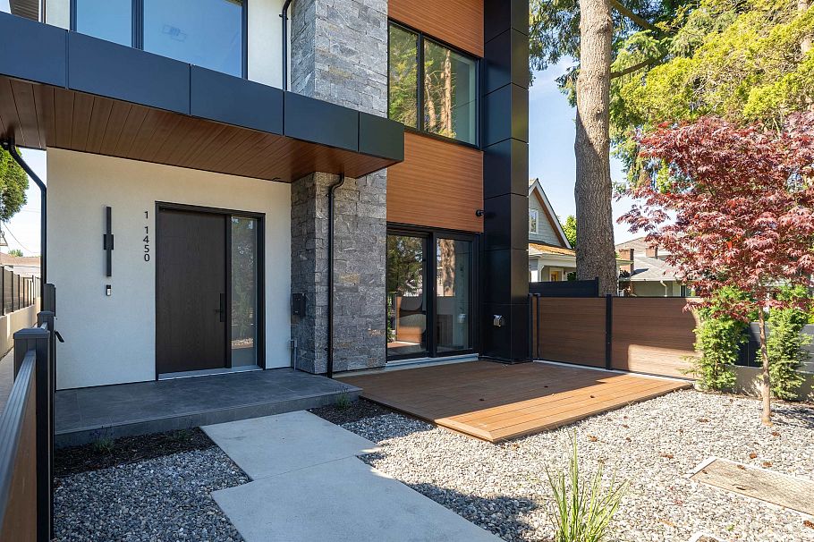 1 1450 E 30th Avenue Vancouver, BC - 2