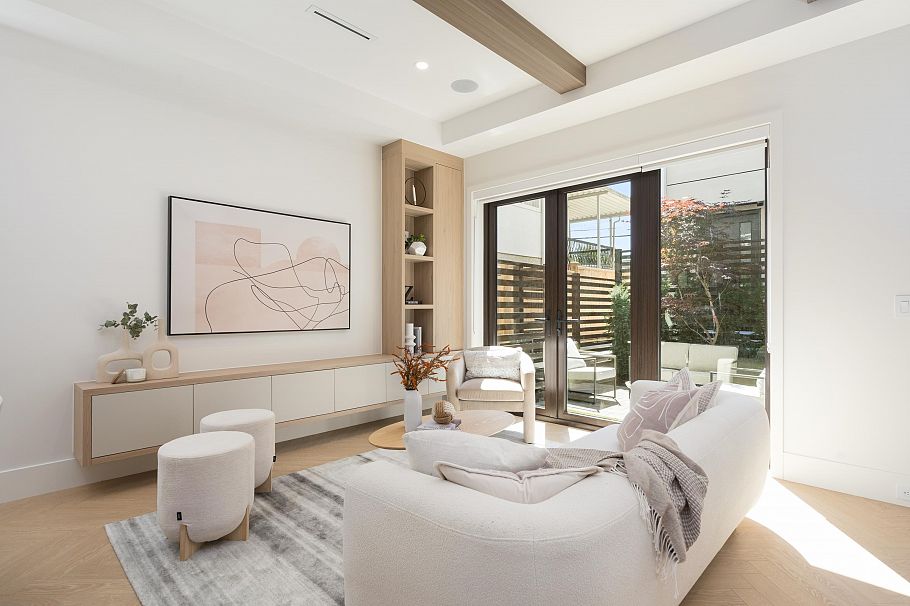 2 3391 Victoria Drive Vancouver, BC - 16