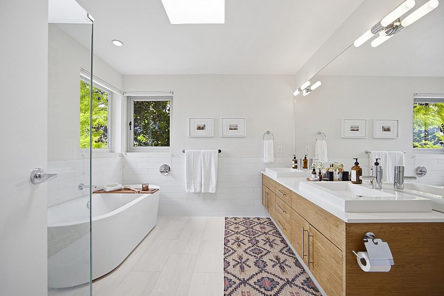 364 W 15th Street North Vancouver, BC - 13