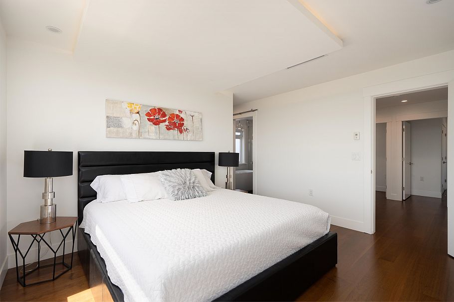 812 E 6th Street North Vancouver, BC - 14