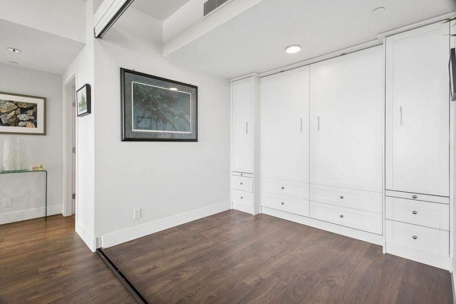 2303 1550 Fern Street North Vancouver, BC - 10