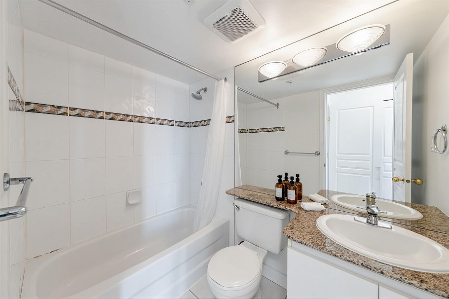 1802 1189 Howe Street Vancouver, BC - 31