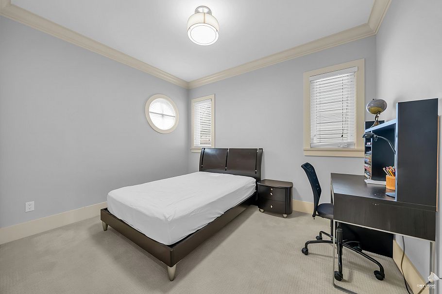 4009 W 11th Avenue Vancouver, BC - 34