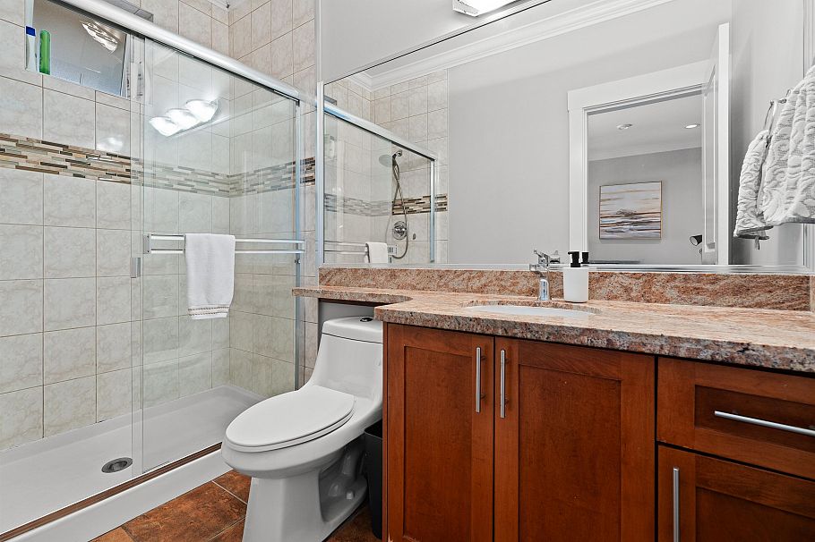 6176 Main Street Vancouver, BC - 15