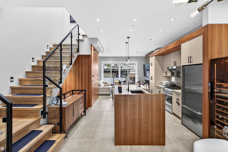 969 W 18th Avenue Vancouver, BC - 10