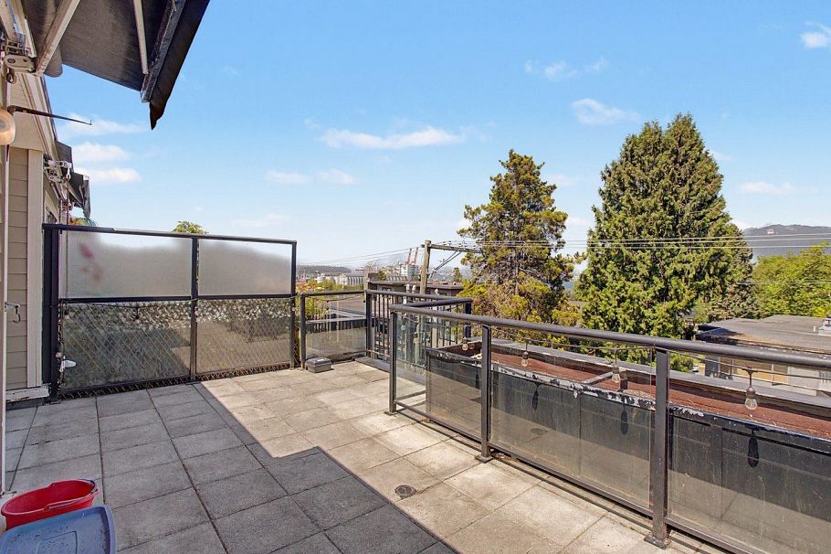 PH18 2265 E Hastings Street Vancouver, BC - 15