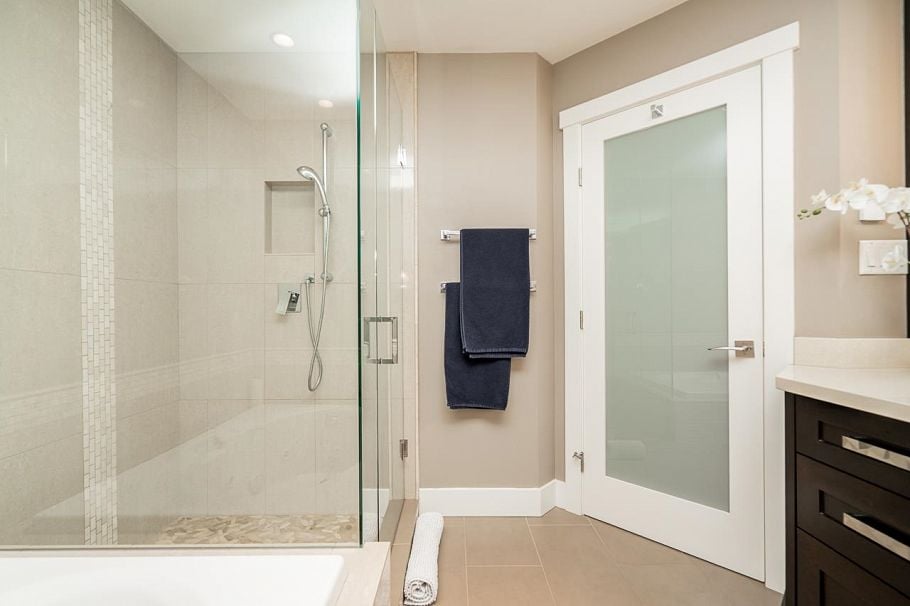 22 4055 Indian River Drive North Vancouver, BC - 19