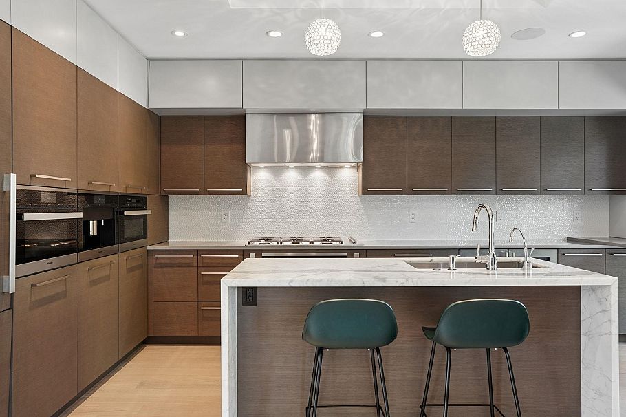 4481 W 15th Avenue Vancouver, BC - 13