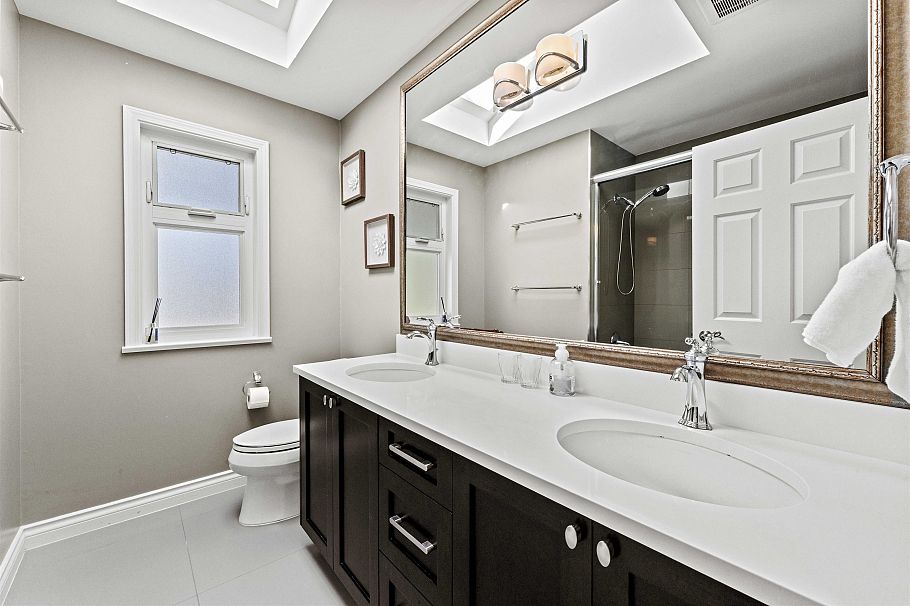 1199 W 43rd Avenue Vancouver, BC - 11
