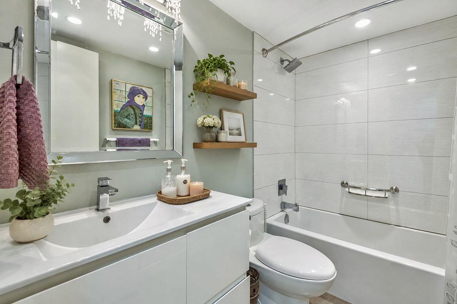 310 1236 W 8th Avenue Vancouver, BC - 18