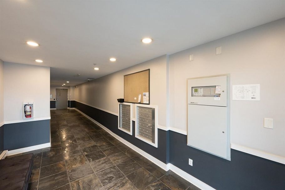 PH18 2265 E Hastings Street Vancouver, BC - 23