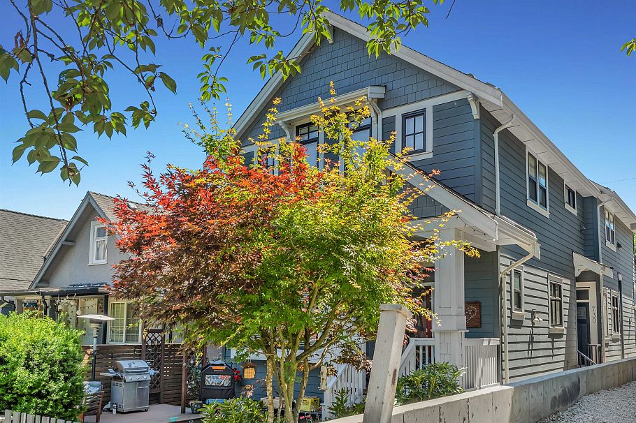 730 E 11th Avenue Vancouver, BC - 25
