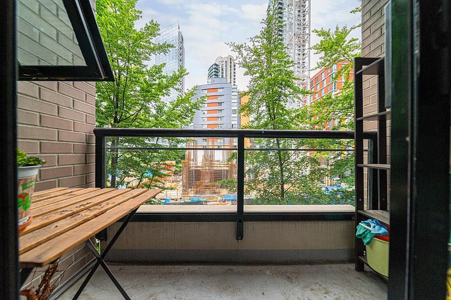 304 1295 Richards Street Vancouver, BC - 15