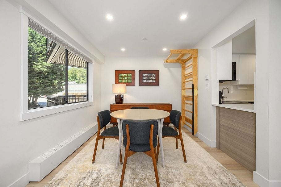 316 1385 Draycott Road North Vancouver, BC - 4