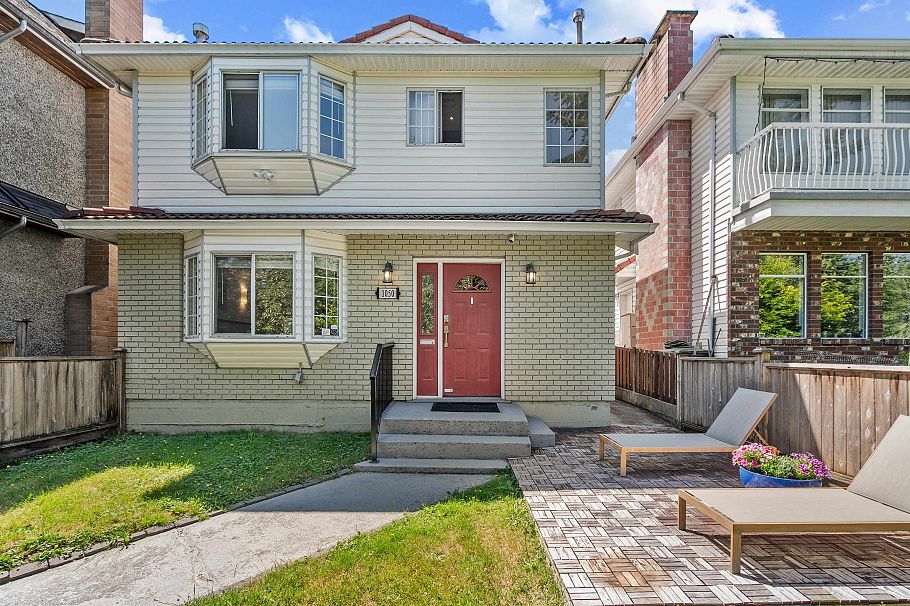 1050 E 10th Avenue Vancouver, BC - 30