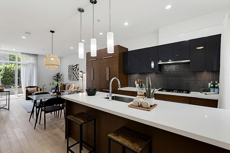 637 Victoria Drive Vancouver, BC - 13