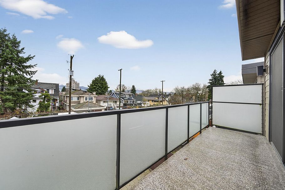 969 W 18th Avenue Vancouver, BC - 16