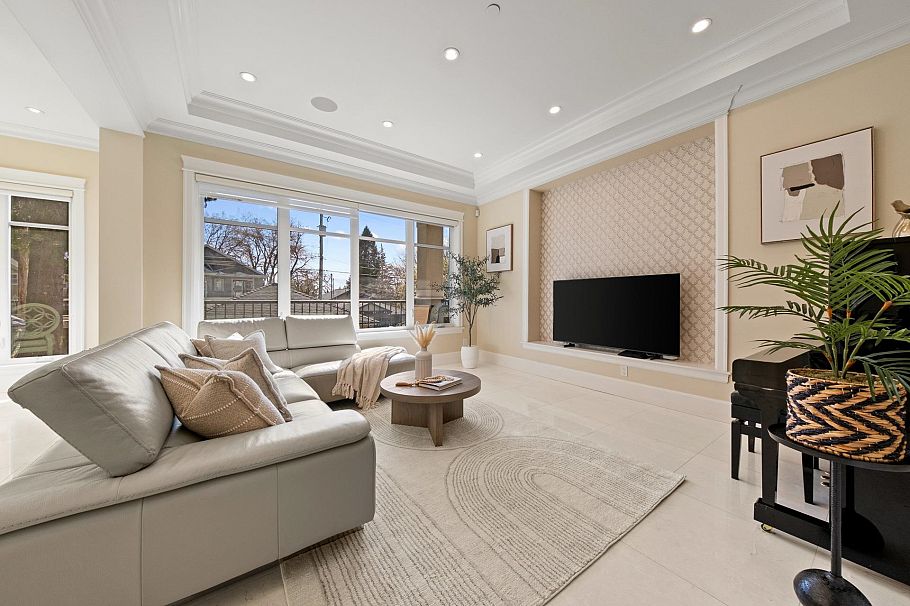 3676 W 28th Avenue Vancouver, BC - 6