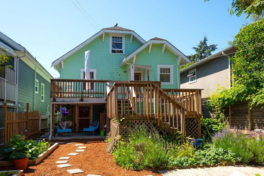 2777 Trinity Street Vancouver, BC - 27