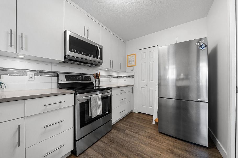 3 2118 Eastern Avenue North Vancouver, BC - 9