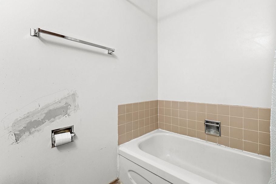122 3461 East 49th Avenue Vancouver, BC - 15