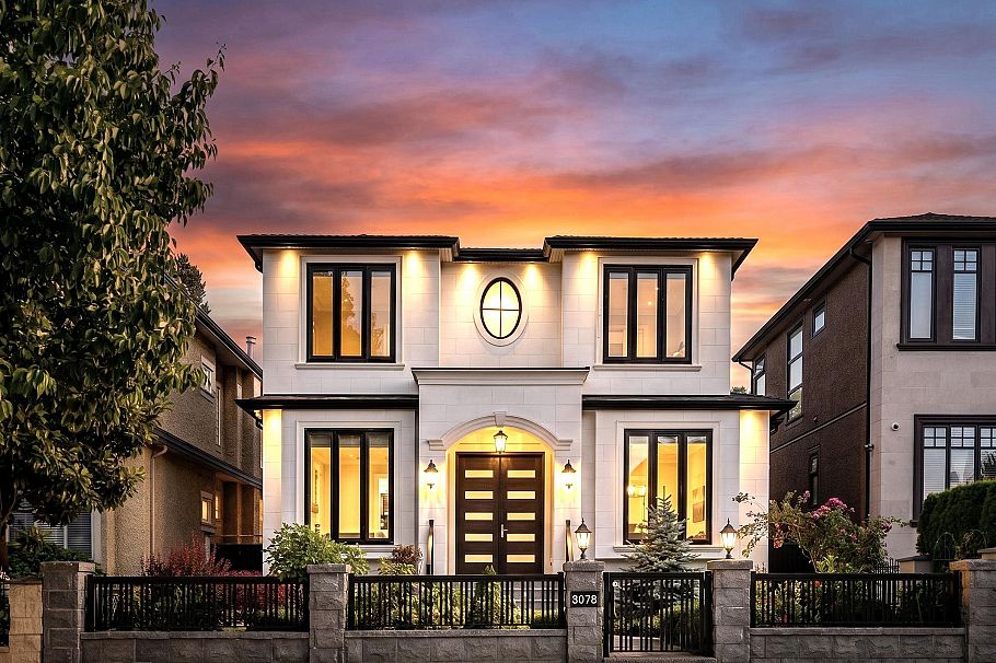 3078 W 20th Avenue Vancouver, BC - 33