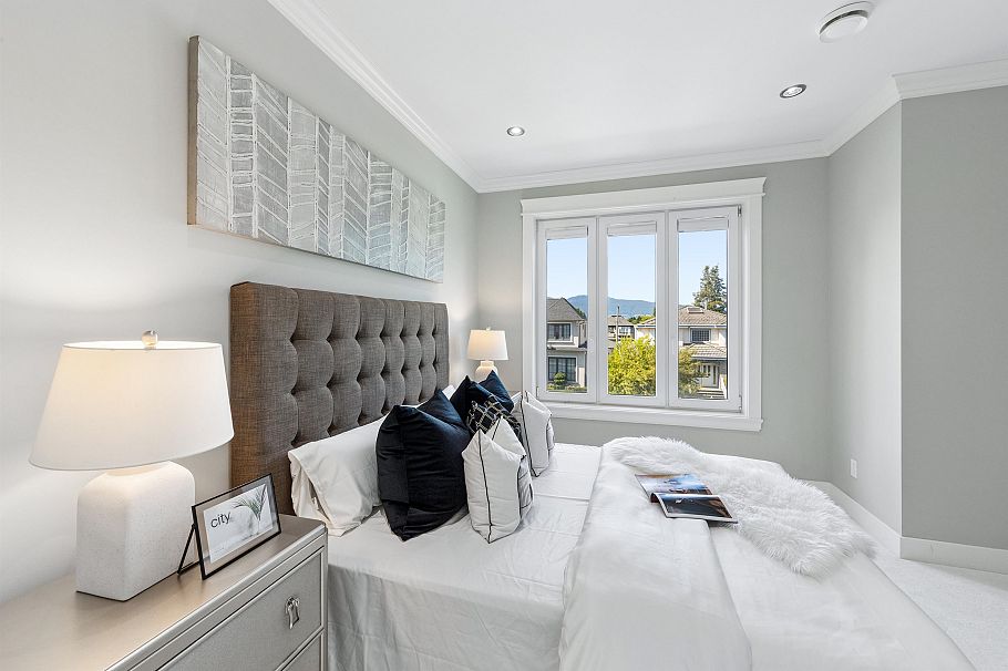 3078 W 20th Avenue Vancouver, BC - 20