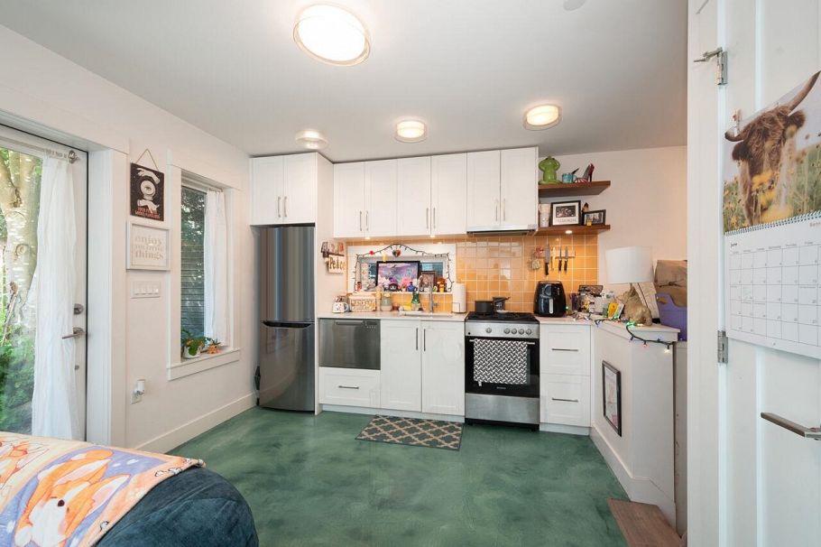 2777 Trinity Street Vancouver, BC - 34