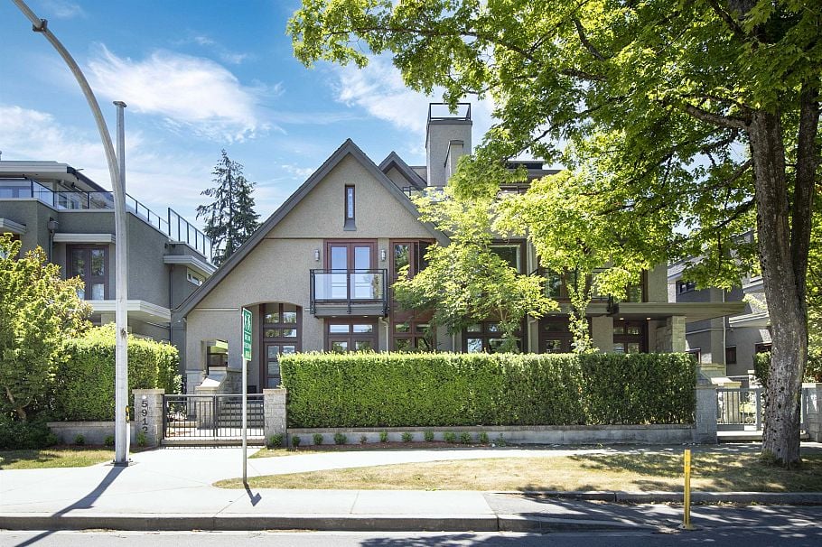 5912 Chancellor Boulevard Vancouver, BC - 12