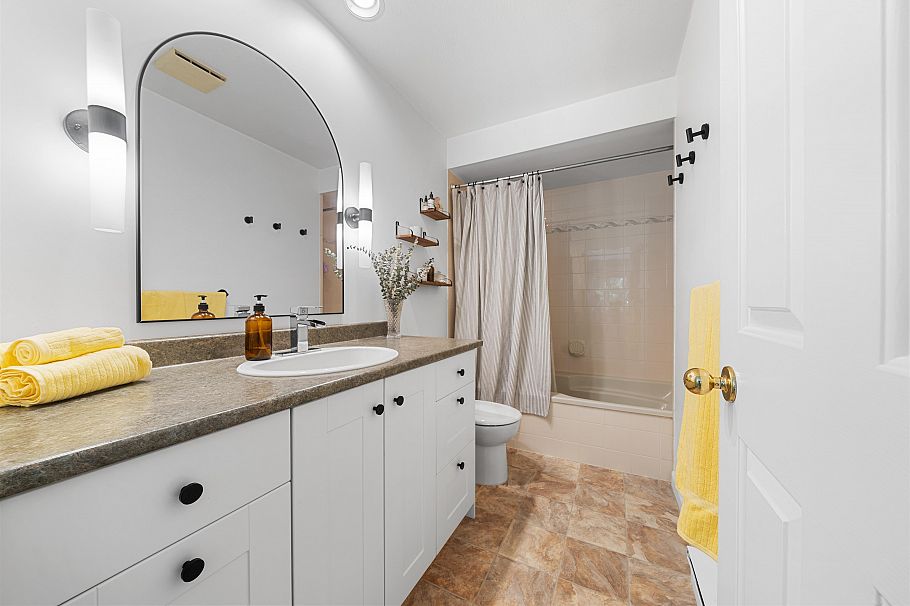 3 2118 Eastern Avenue North Vancouver, BC - 13