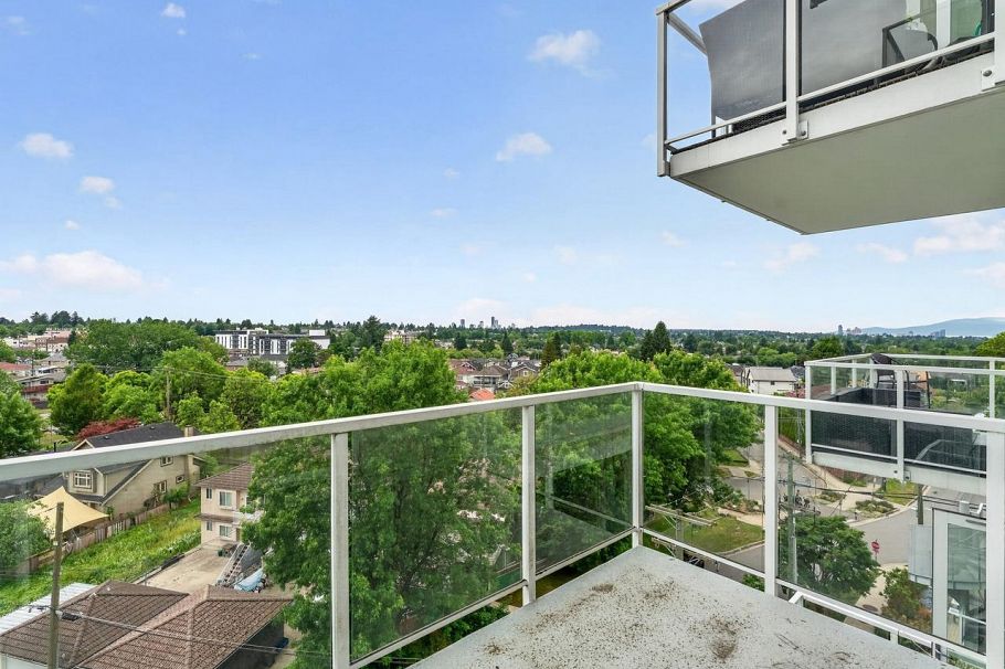 906 2221 E 30th Avenue Vancouver, BC - 24