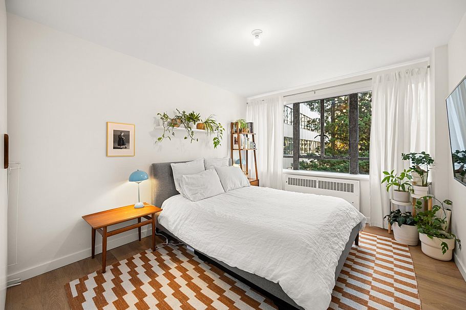320 1445 Marpole Avenue Vancouver, BC - 21