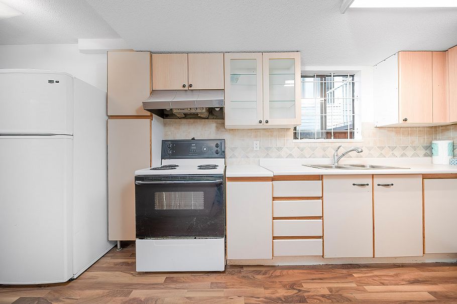 2275 Pandora Street Vancouver, BC - 20