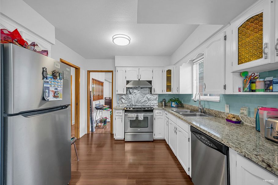 3334 Archimedes Street Vancouver, BC - 7