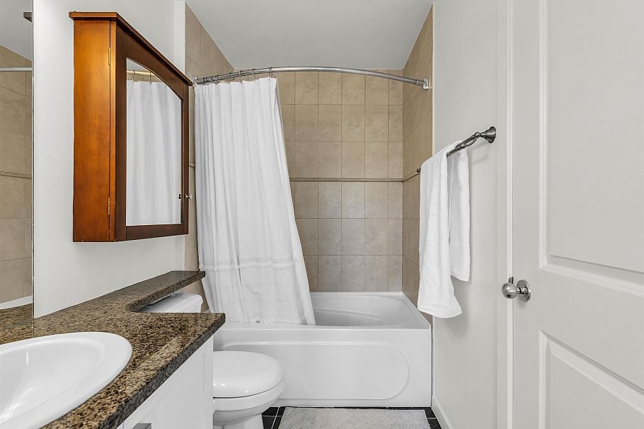 4 618 W 6th Avenue Vancouver, BC - 25