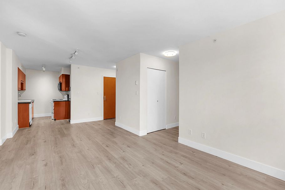 403 1818 West 6th Avenue Vancouver, BC - 12