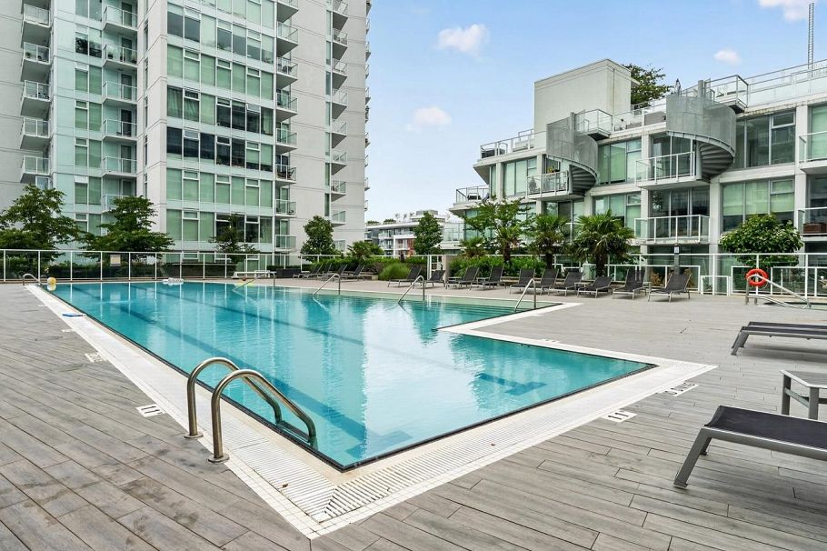 906 2221 E 30th Avenue Vancouver, BC - 26