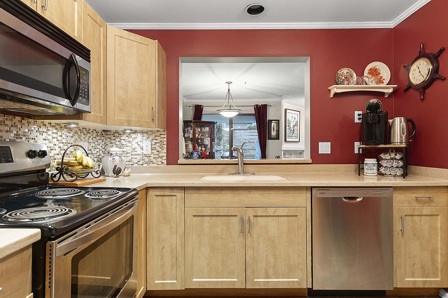 102 628 W 12th Avenue Vancouver, BC - 4