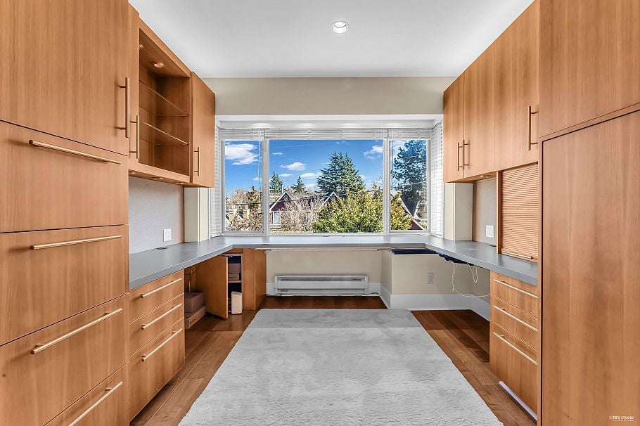 4389 Locarno Crescent Vancouver, BC - 17