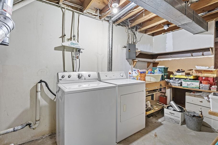 122 3461 East 49th Avenue Vancouver, BC - 35