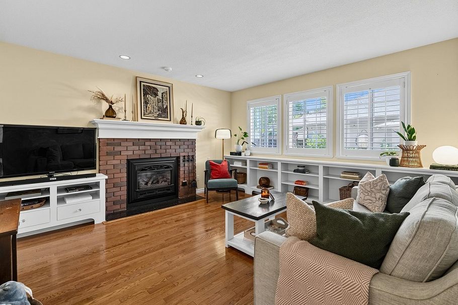 2989 W 40th Avenue Vancouver, BC - 17