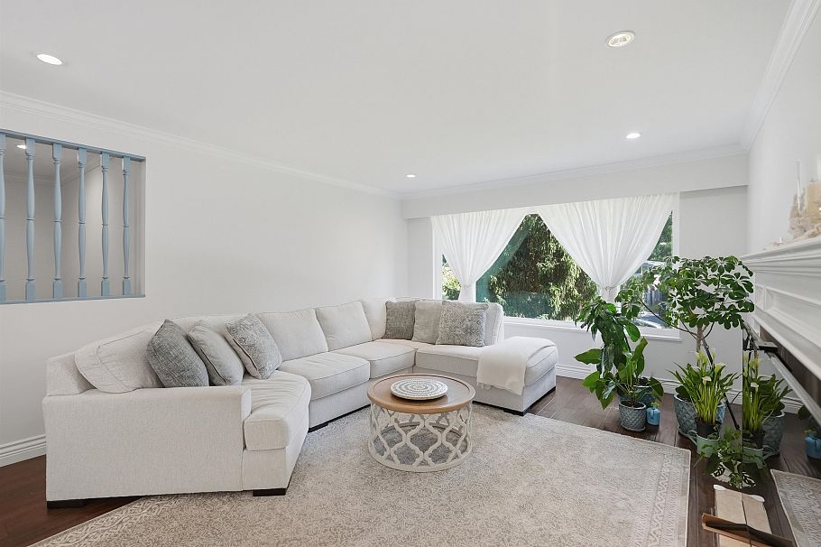 3693 Regent Avenue North Vancouver, BC - 5