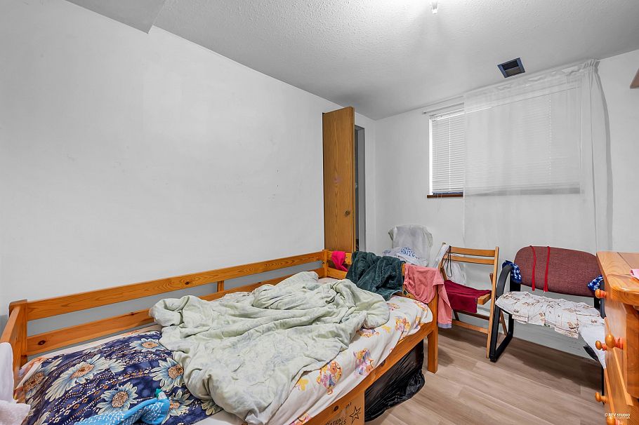 3334 Archimedes Street Vancouver, BC - 15
