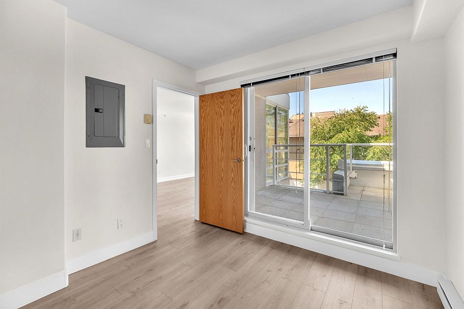 403 1818 West 6th Avenue Vancouver, BC - 26