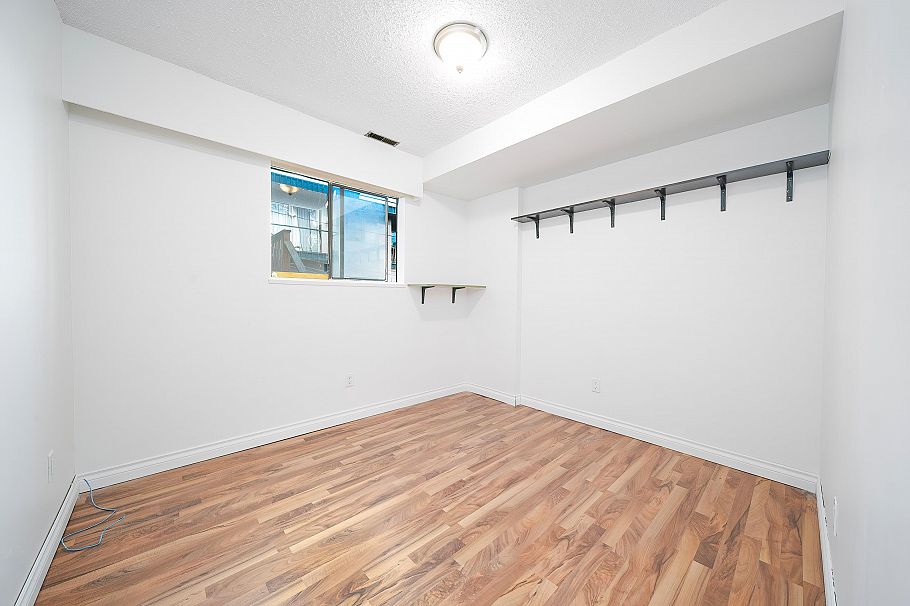 2275 Pandora Street Vancouver, BC - 19