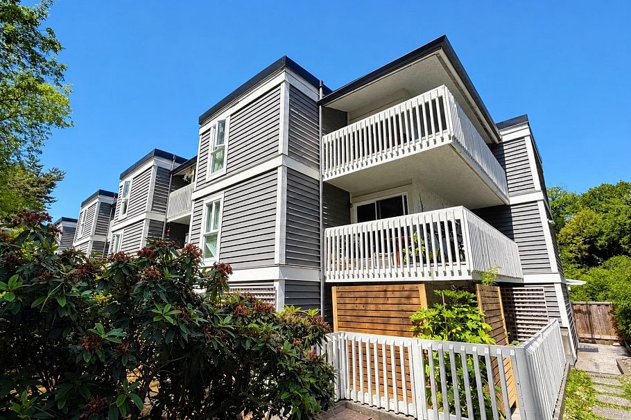 214 1545 E 2nd Avenue Vancouver, BC - 18