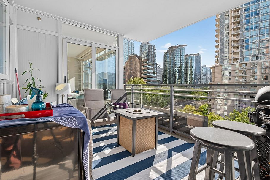 702 1205 W Hastings Street Vancouver, BC - 27